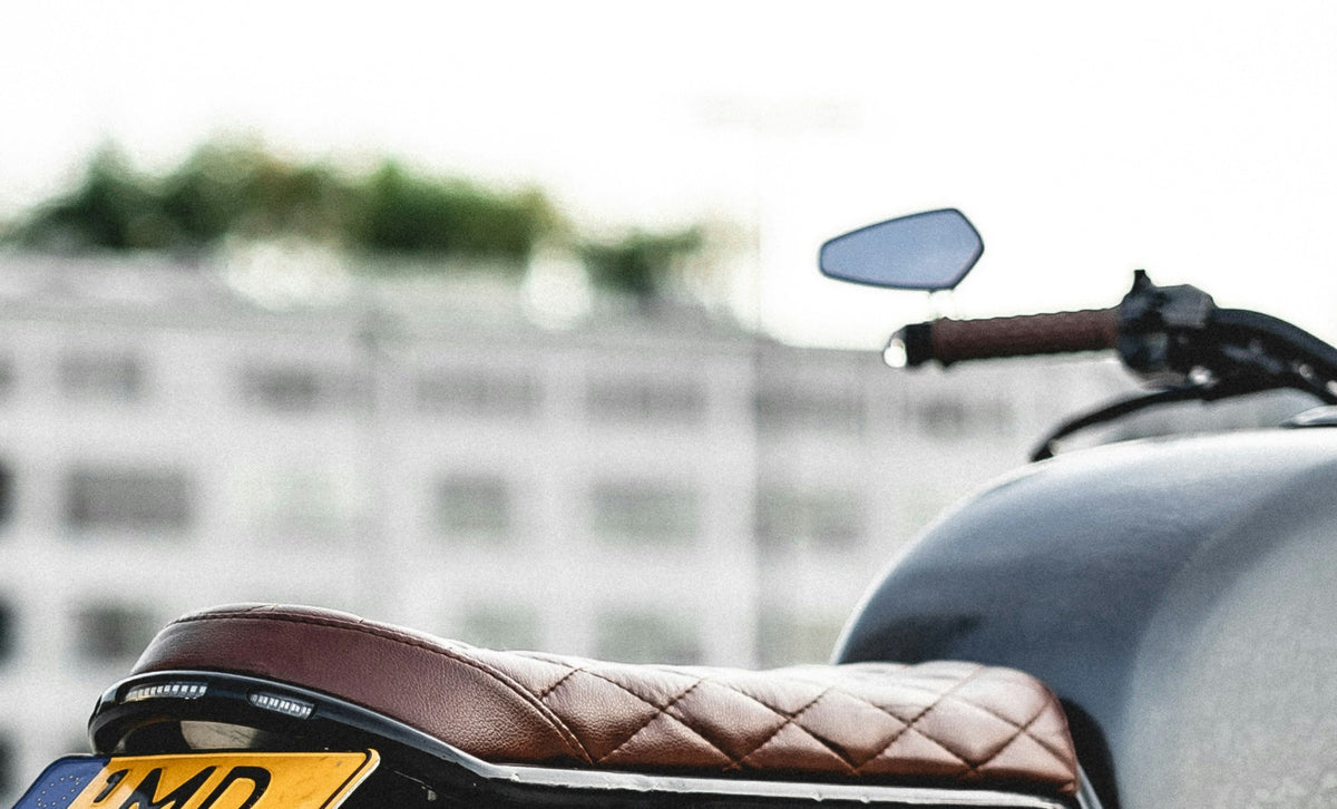 Nettoyer et entretenir correctement le cuir de moto : pour que votre équipement reste solide, sûr et beau longtemps