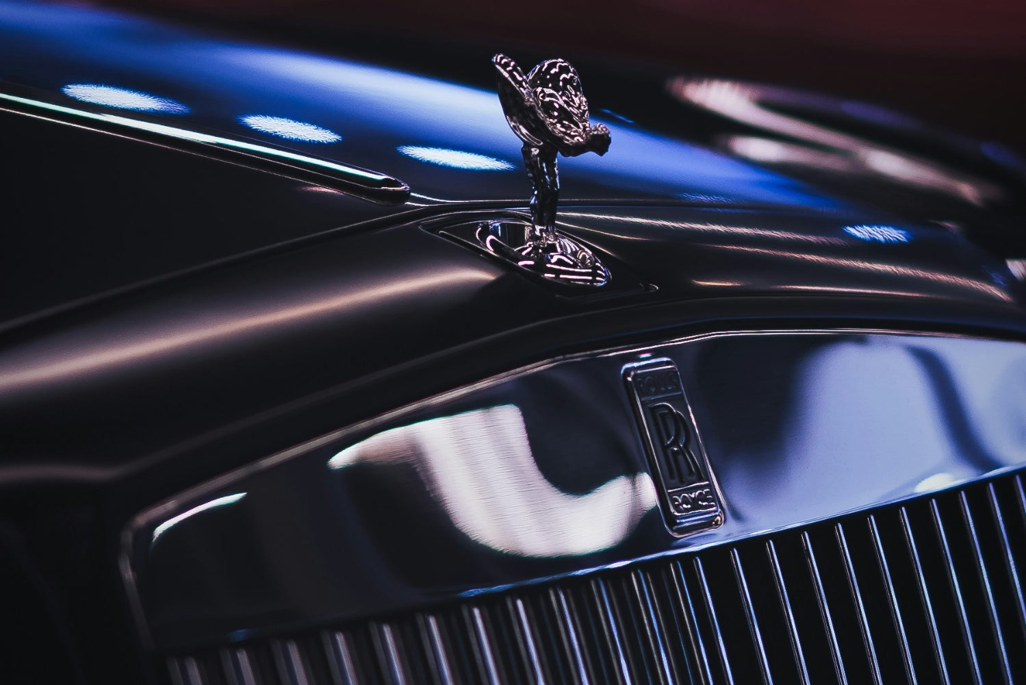 Rolls-Royce x Swissvax Car Care Collection : quand des pièces automobiles uniques rencontrent un soin magistral