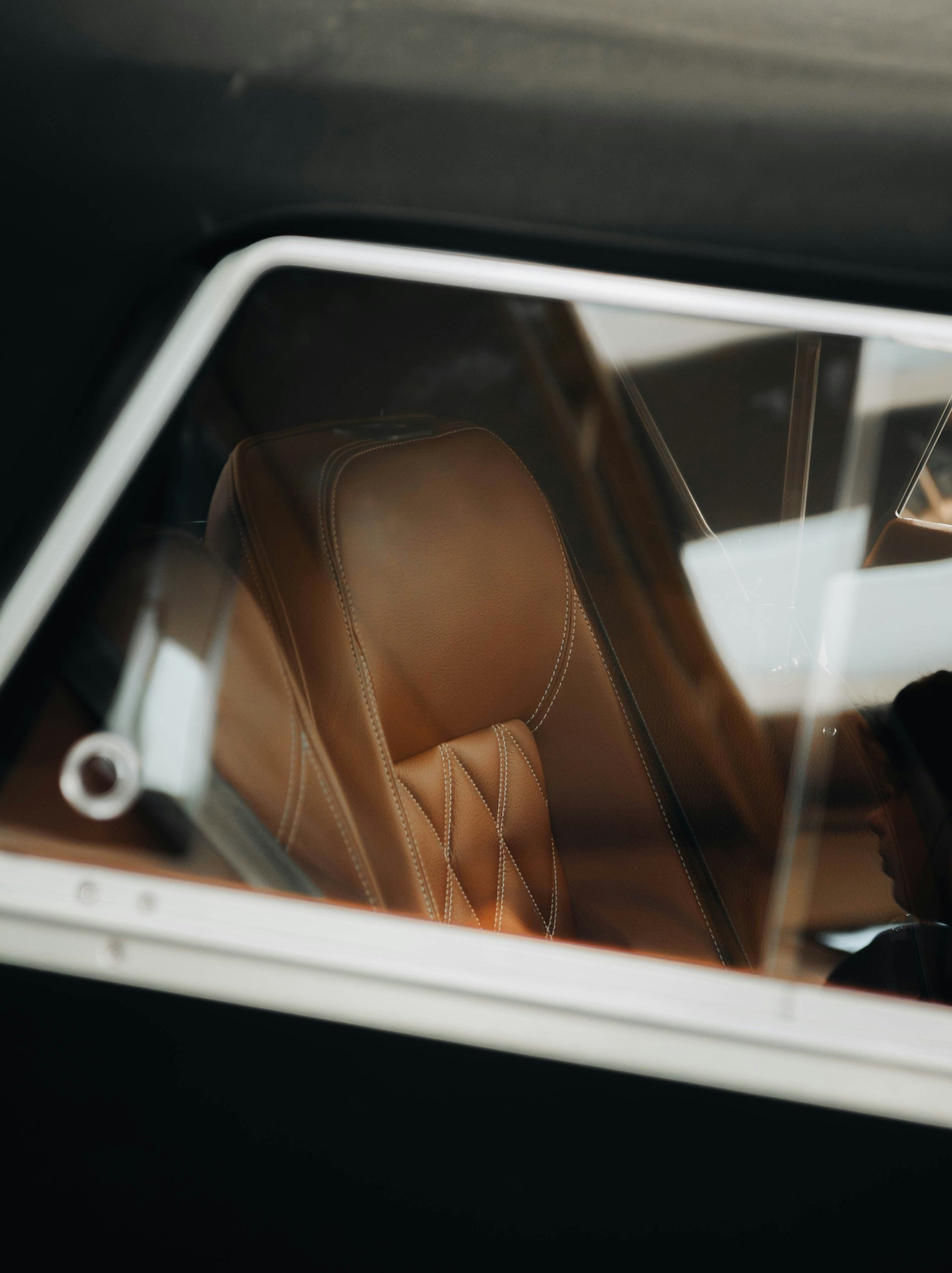 Limpieza y cuidado del cuero del coche. Así se mantiene el cuero bonito – toda la vida